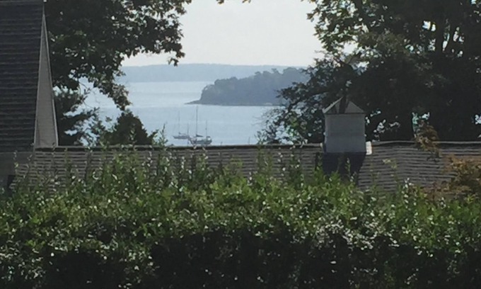 Town Landing Apartment | Falmouth Waterfront Carriage House Apt