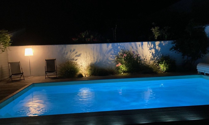 Saint-Clement-des-Baleines House | Family villa, heated pool, near ocean