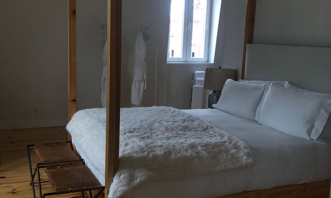 Alfama Hotel | Familiar Suite