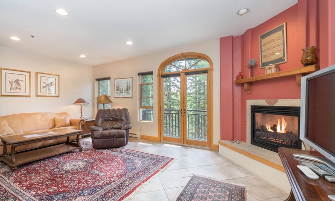 Mountain Village Condo | Family and Pet-Friendly 2-Bedroom Condo With Pool, Hot Tub, Fire Pit Access