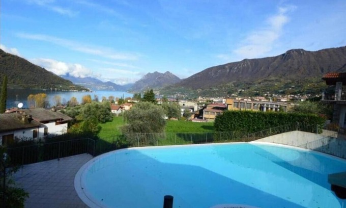 Sale Marasino Apartment | Family apartment with swimming pool and carport