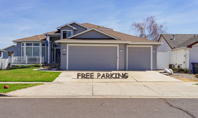 Spokane House | Family & Business: Fairchild AFB & Spokane Airport, #Golf, Casino, and Free WIFI