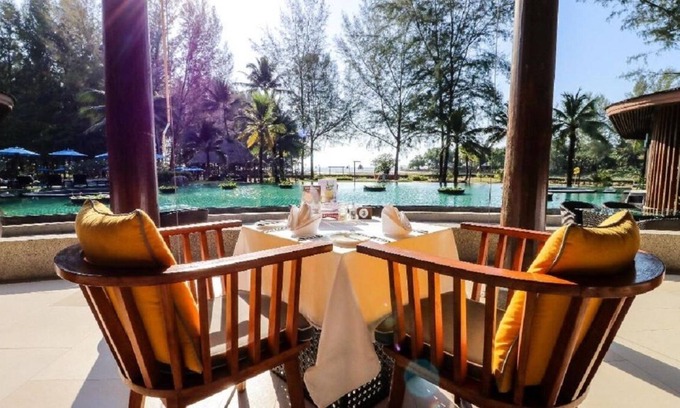Khao Lak Resort | Family Deluxe Resort Stay AR#1