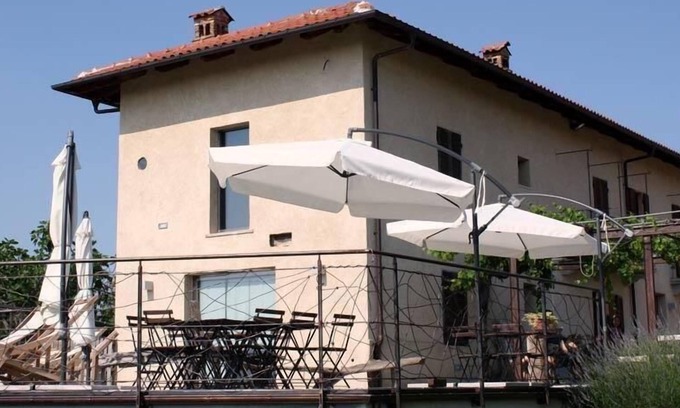 Dogliani Other | Family' estate with shared pool