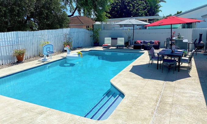 Homestead House | Family Favorite-Heated Pool-2 Kings- Everglades