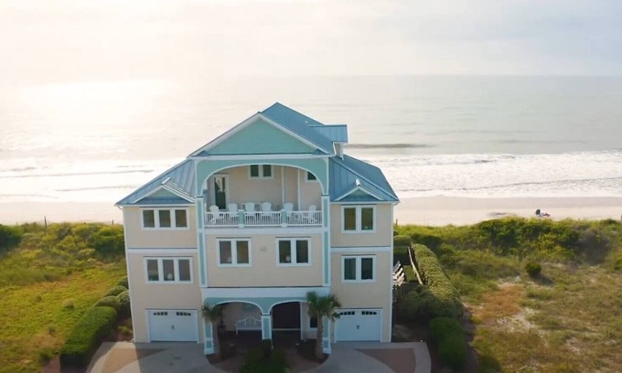 North Topsail Beach House | Family Friendly - Beachfront, Pool, Hot Tub, Elevator