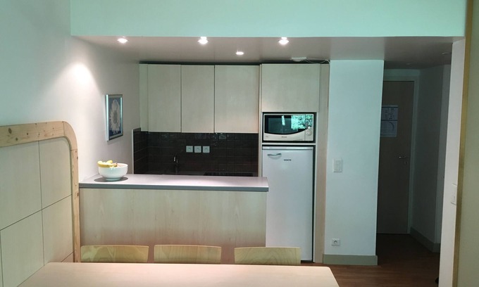 Flaine Apartment | Family friendly, 2 bedroom apt, comfortably sleeps 5 and very near the slopes