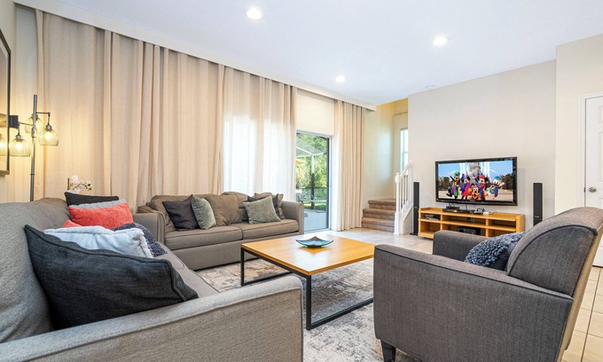 Sunset Lakes House | Family-Friendly 3BR Townhome near Disney! — Pool, BBQ & Encantada Resort
