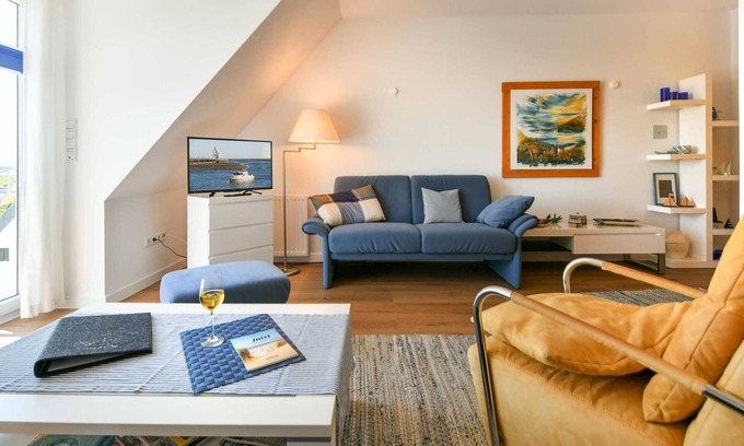 Loog Apartment | Family-friendly apartment with balcony, terrace and sea view!
