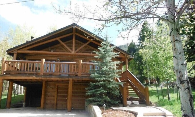 Little Valley Cabin | Family Friendly Property Nestled In An Aspen Grove