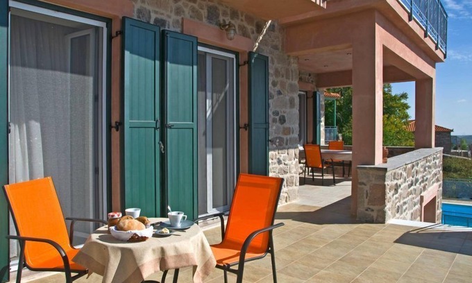 Lesbos House | family-friendly, relaxing vacations in a typical Greek vilage