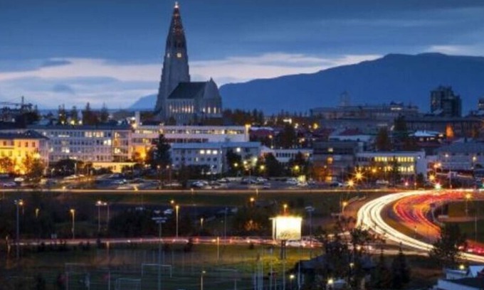 Reykjavik House | Family-Friendly Retreat with Sunny Patio, BBQ & Near to Reykjavik’s Attractions