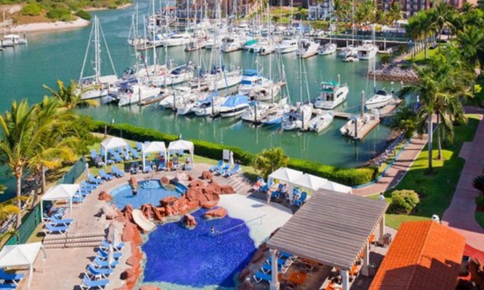 Marina Mazatlan Resort | Family Friendly, Romantic, Beach Front Resort
