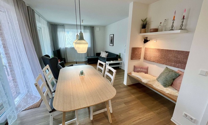Wangerland Apartment | Family-friendly vacation apartment "Jever" in the new "Hookser Perle"
