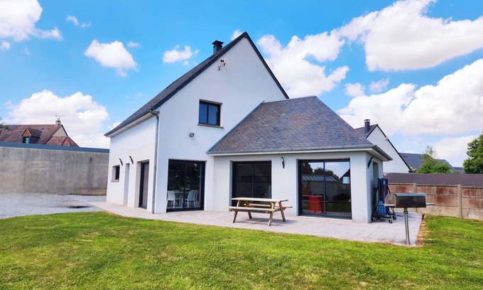 Moyon-Villages House | Family home ideally located in the Manche department