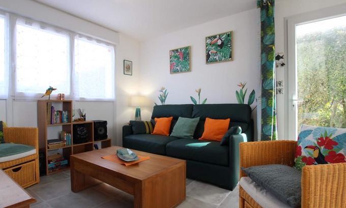 Ravenoville Cottage | Family house near the beach with garden and pets allowed