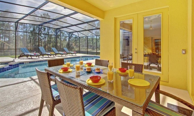 Watersong House | Family Retreat | 6BR Villa w/Pool, Spa, Games & Pet-Friendly Stay