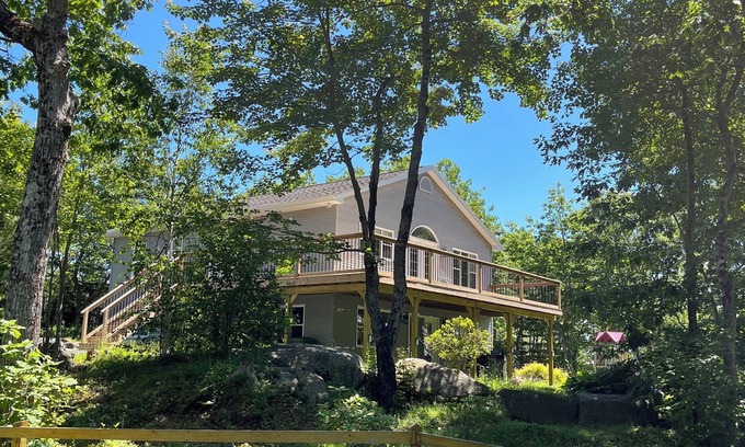 Timberlea House | Family Retreat Near Halifax