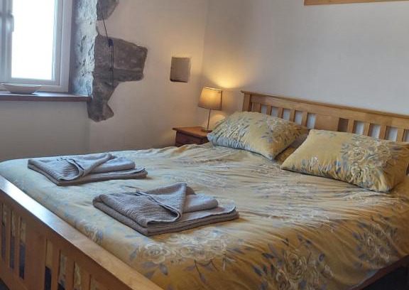 Chwilog House | Family stay by the beach