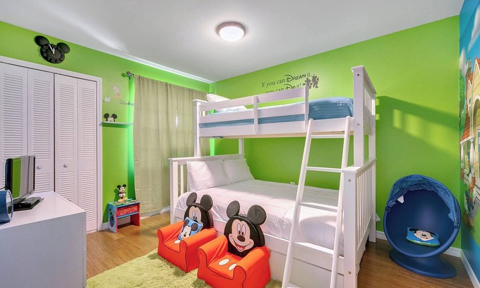 Kissimmee Villa | Family Vacation Home, Free Water Park and Endless Amenitiesnn