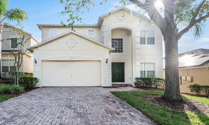 Highgate Park Villa | Fantastic 4BR Gated Community Private Pool and Game RM-117BWD
