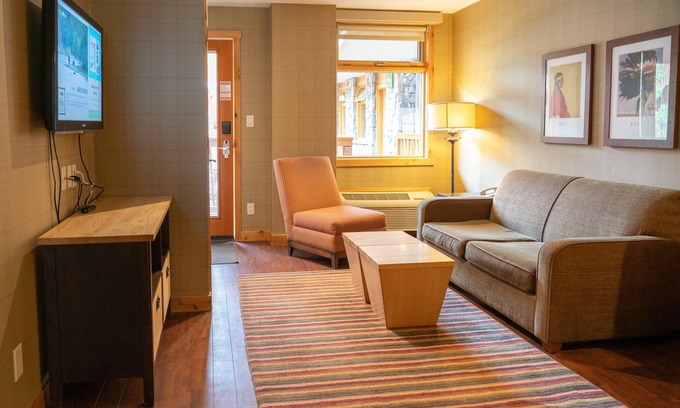 Banff Condo | Fantastic Banff Getaway with Incredible Hot Pools