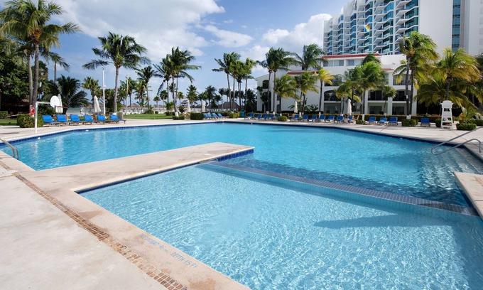 Punta Cancun Villa | Fantastic Family Villa on the best Beach in Cancun