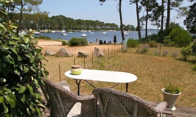 Lacanau House | Fantastic house with amazing lake view, comfortable + modern, idyllic garden