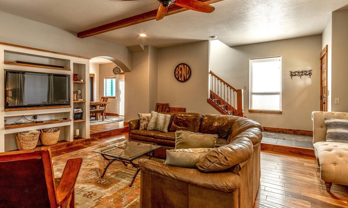 River West House | Fantastic location, spacious and beautiful, perfect for groups, hot tub, dog ok