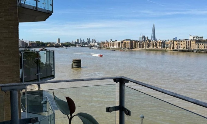 Wapping Apartment | Fantastic river-view flat near touristic heartland