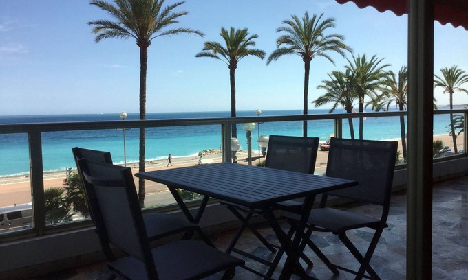 Les Baumettes Apartment | Fantastic sea view over the Baie des Anges