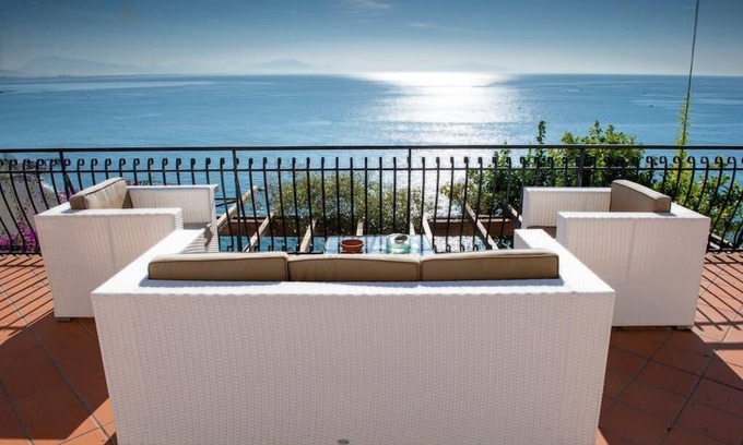 Vietri sul Mare Apartment | Fantastic view in Vietri sul Mare