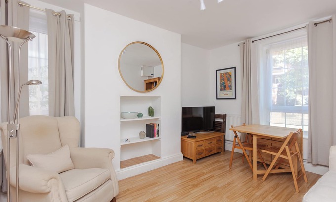 Chaucer Condo | Fantastically Located 2BD Flat in London Bridge
