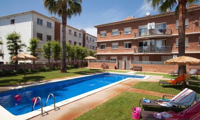 Castelldefels Apartment | Fantastico Apto. EN Castelldefels +piscina, 6 Pers./apto. Consultar