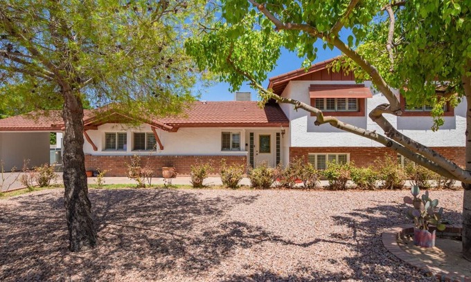 North Mountain House | Farm living with this 5 bedroom, 4.5 bath home, large activity room, pool, spa
