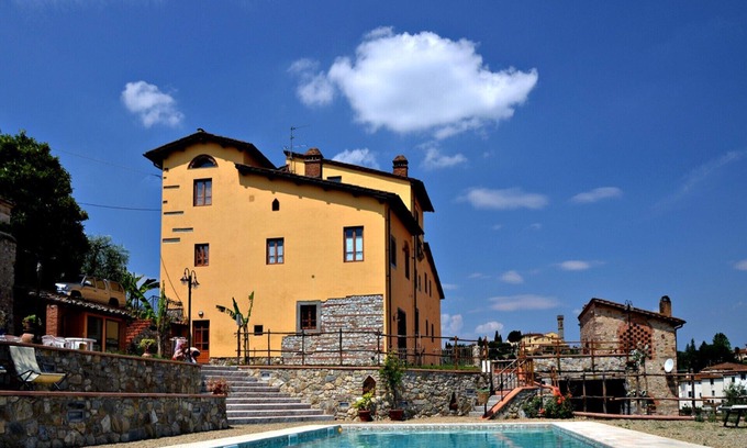 San Martino alla Palma Apartment | Farm Poderaccio - Maestrale Apartment: superb views over Florence!