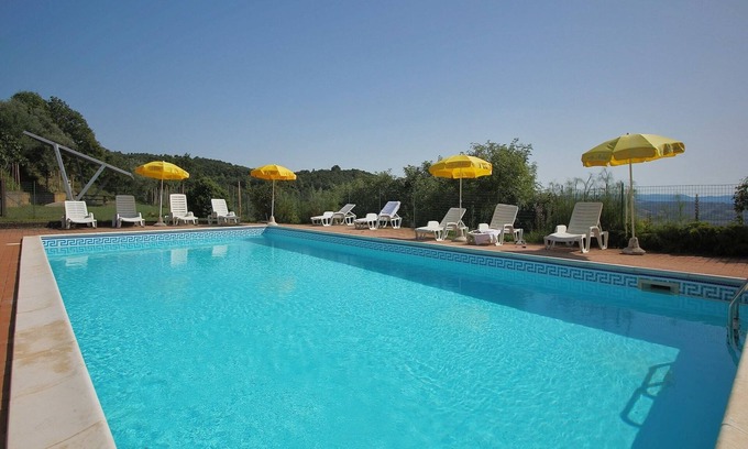 Paciano Other | Farmhouse in Paciano near Monte Pausillo Park