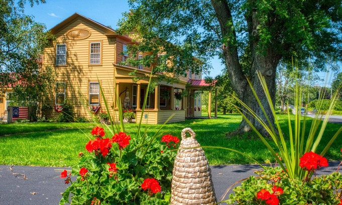 Rome Other | Farmhouse in Rome NY