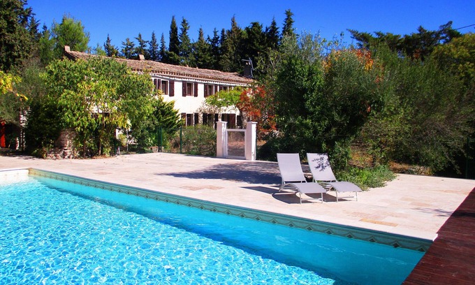 Uzes Other | Farmhouse in Uzès: 7 bedrooms, 17 beds, 12X8m pool, 4 bathr., 5000m²garden, WIFI