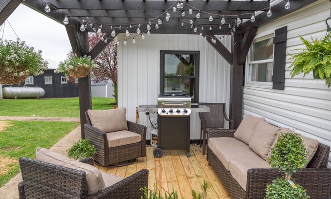 Winesburg House | Farmhouse of Blessings | 2 Bed, 2 Bath