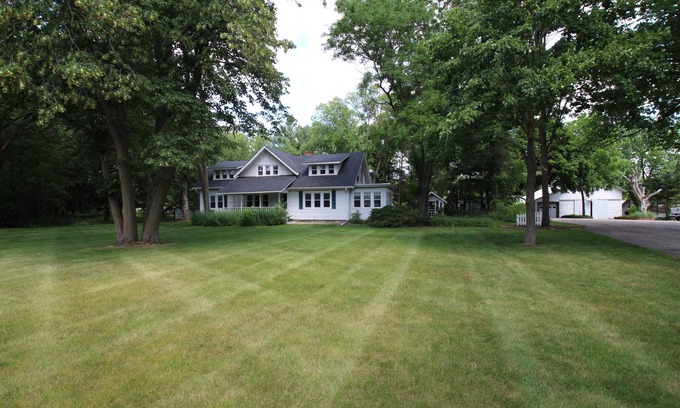 Afton Other | Farmhouse on 20 acres & Christmas tree farm, miles of hiking trails and woods