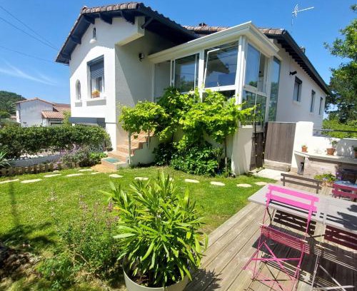 Saint-Palais-sur-Mer House | Fauvette17