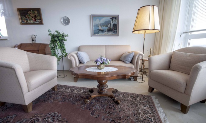 Sahlenburg Apartment | FB 12.01 - Lovingly furnished apartment with a beautiful sea view