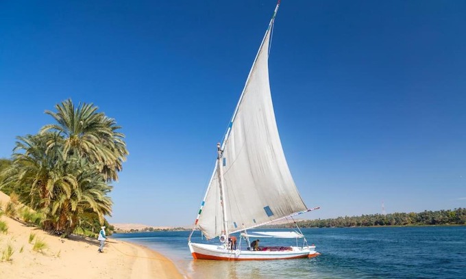 Aswan Boat Rental | felouque avec toilettes
