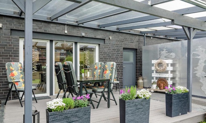 Heppens Apartment | Femeer 01