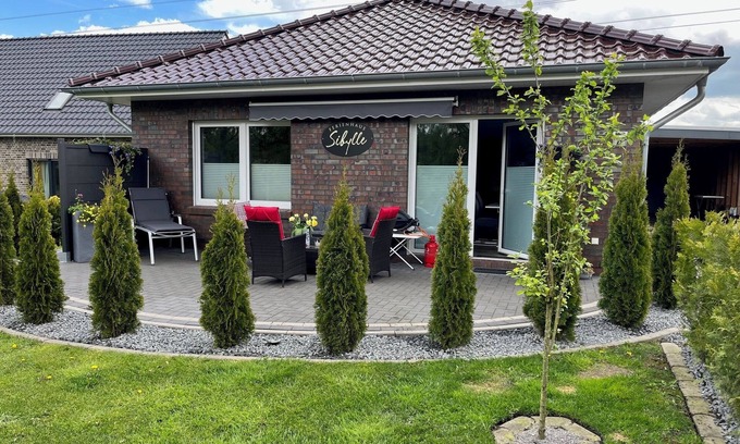 Bockhorn House | Feriehaus Sibylle here you can feel good and pets allowed