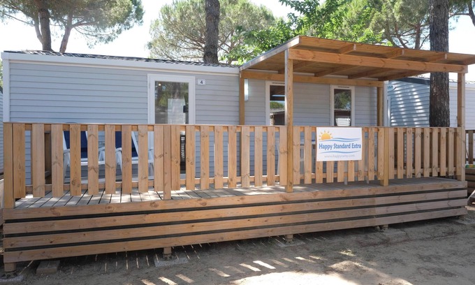 Manaccora House | Ferienanlage Manacore Mobilehome Happy Standard Relax Hillside für 6 Personen