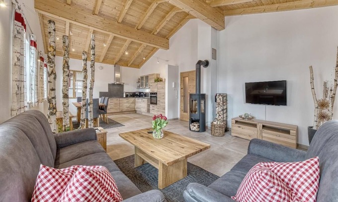 Freyung Apartment | Feriendomizil mit Kamin. Sauna und Whirlpool im Haus.