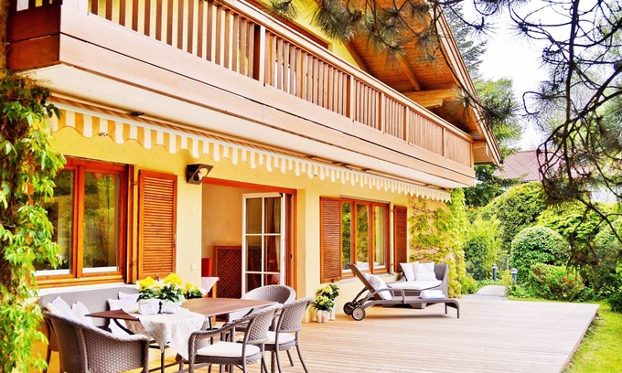 Breitbrunn a. Chiemsee Villa | *Ferienhaus Chiemsee Landhaus