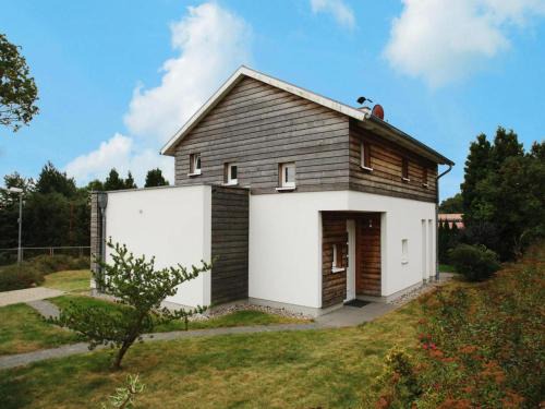 Nakensdorf House | Ferienhaus An de Linn, Nakenstorf, cleaning included